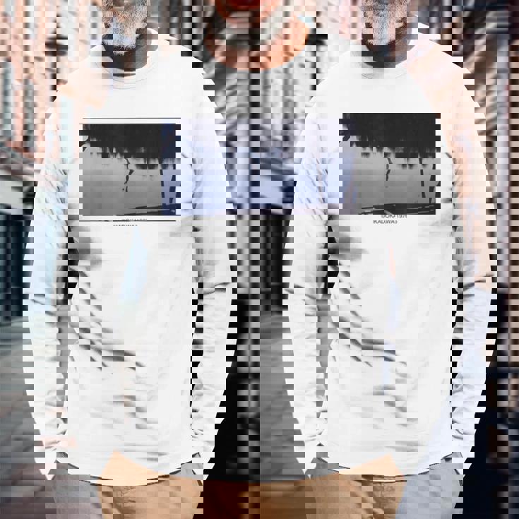 「犬神家の一族」逆さ足ショット 長袖Tシャツ 高齢者への贈り物