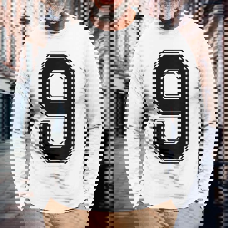 【バックプリント・背中側】9 数字 背番号 ユニフォーム ナンバー【ブラック／黒 の文字】スポーツ 練習着 部活 長袖Tシャツ 高齢者への贈り物