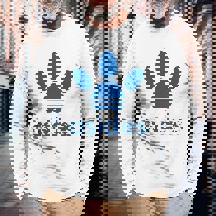 【バックプリント・背中側】Asides アシデス 足です。肉球です。【変なtシャツ屋】スポーツ ブランド パロディ 面白 長袖Tシャツ 高齢者への贈り物