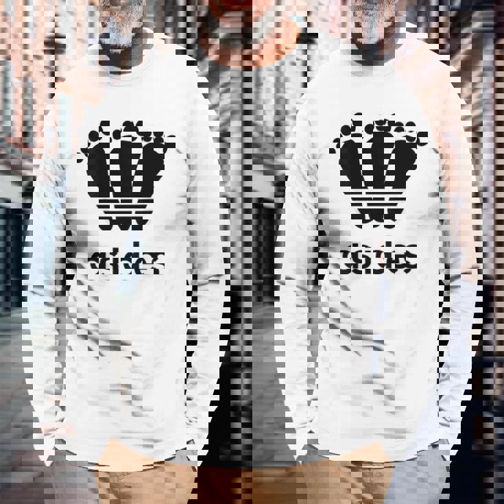 【バックプリント・背中側】アシデス Asides 足です。【変なデザイン屋さん】スポーツ ブランド パロディ 面白 長袖Tシャツ 高齢者への贈り物