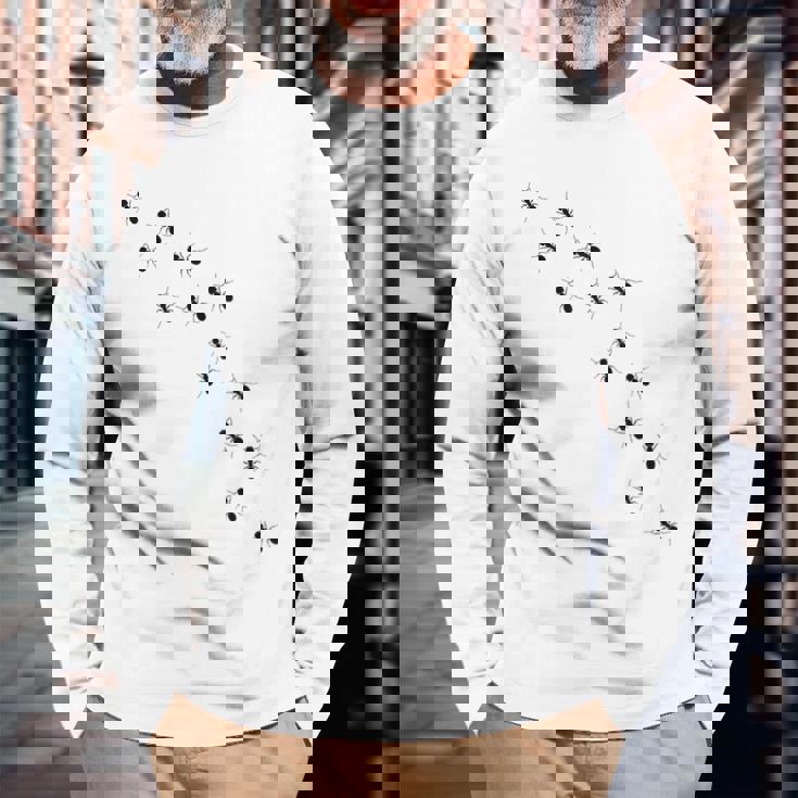 アリ マーチングアリ 昆虫 メンズ レディース キッズ ギフト 長袖Tシャツ 高齢者への贈り物