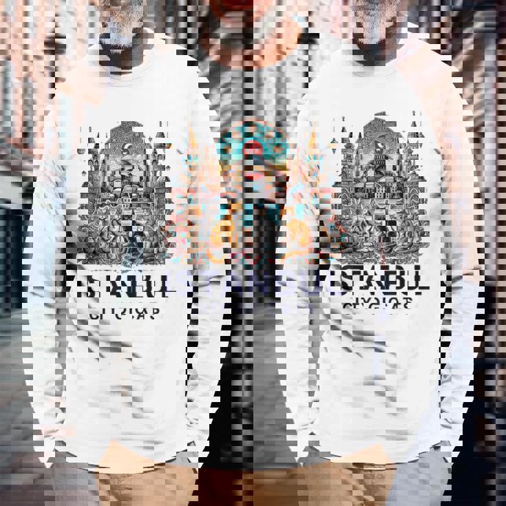 イスタンブール、トルコ 猫の街 Ii 長袖Tシャツ 高齢者への贈り物