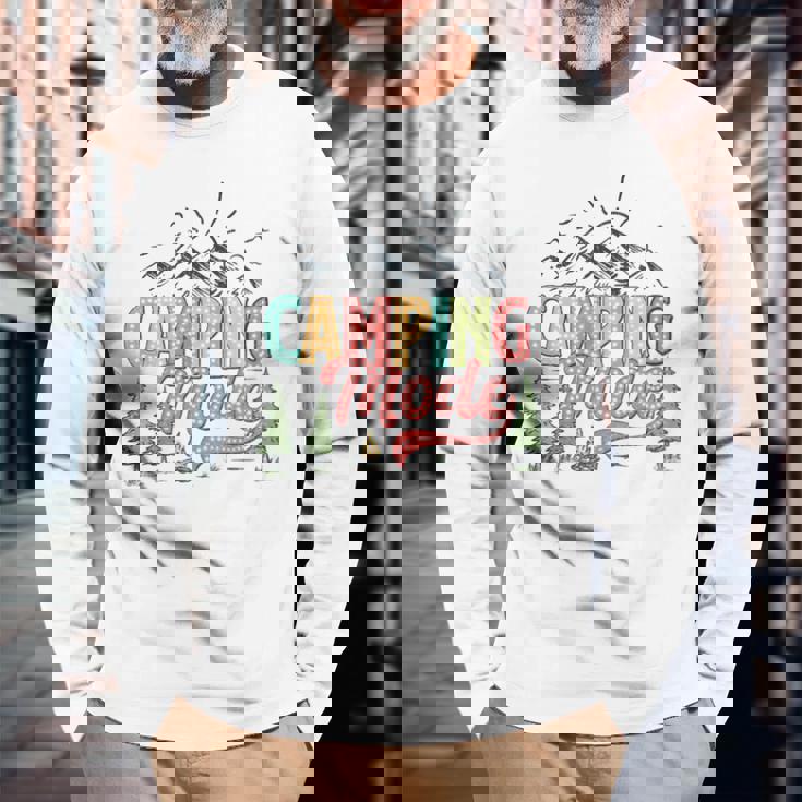 キャンプモード おもしろキャンパー 自然愛好家 スカウト ハローサマー 長袖Tシャツ 高齢者への贈り物