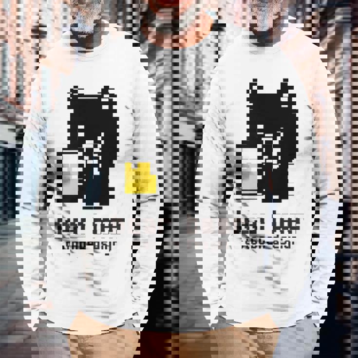 クマ ビール ドット絵 かわいい レトロ 長袖Tシャツ 高齢者への贈り物