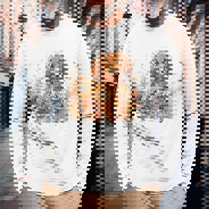 クリーム色の花のダックスフント 愛らしいミニドキシー犬 長袖Tシャツ 高齢者への贈り物