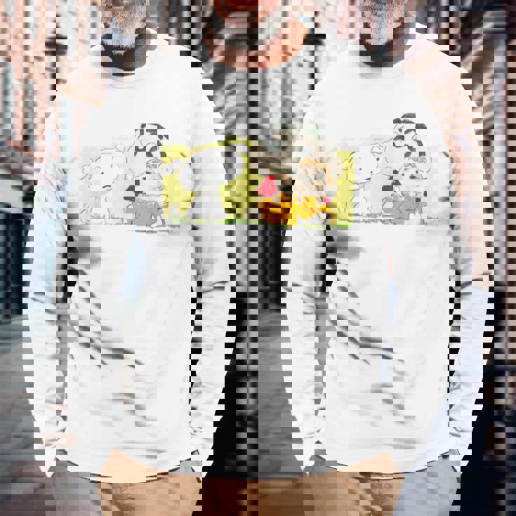 クレヨンしんちゃん 「ひまわり抱っこ」しんちゃん 長袖Tシャツ 高齢者への贈り物