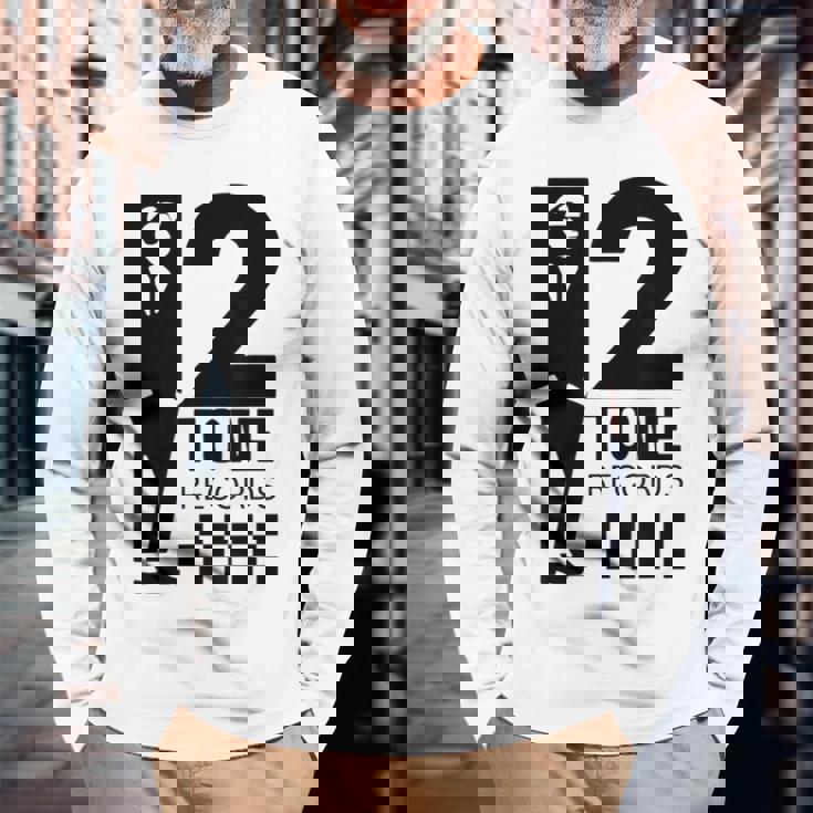 ツートーンスカ音楽チェッカーボード 長袖Tシャツ 高齢者への贈り物