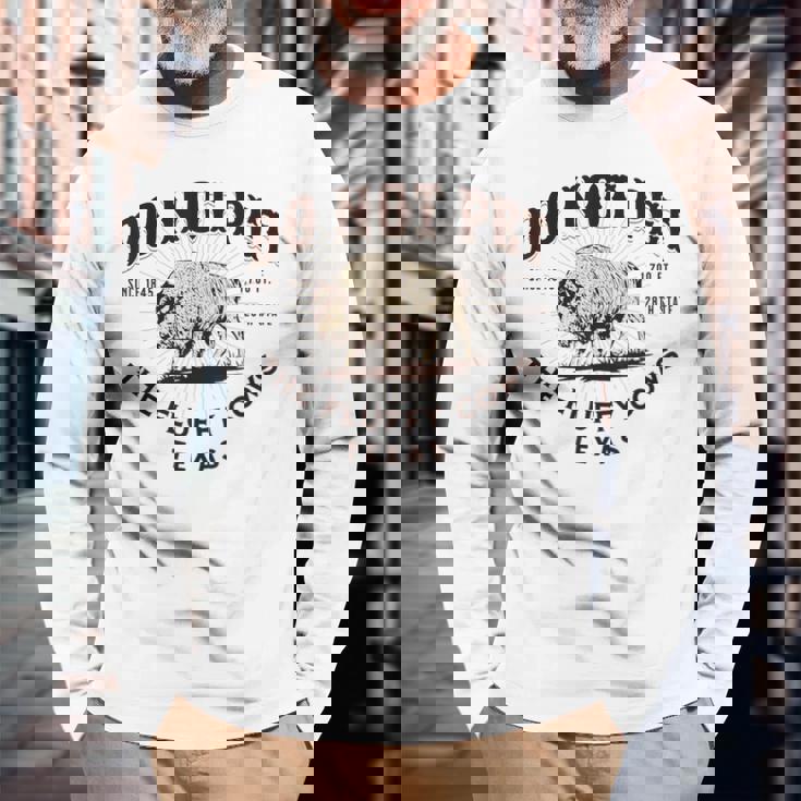 テキサス・ドント・ペット・ザ・フワッフィー・カウズ・ファニー・バイソン 長袖Tシャツ 高齢者への贈り物