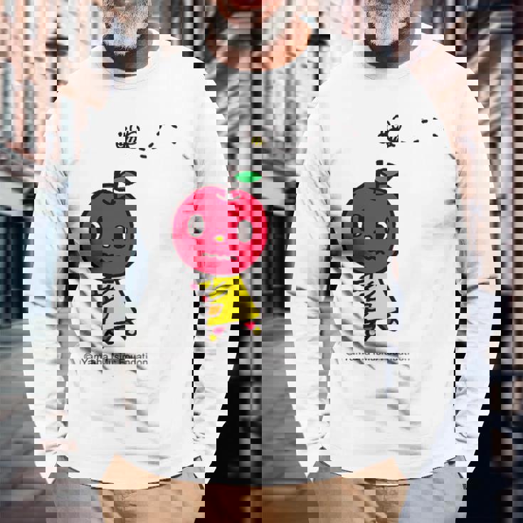 ハチさんとおにごっこ 長袖Tシャツ 高齢者への贈り物