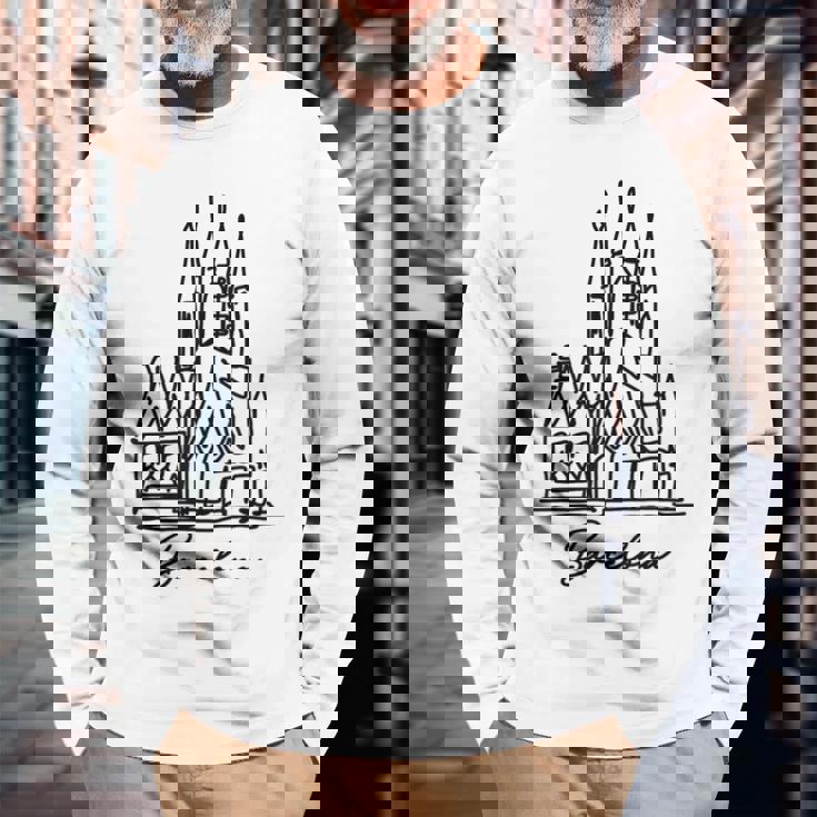 バルセロナ サグラダ ファミリア スペイン お土産 長袖Tシャツ 高齢者への贈り物