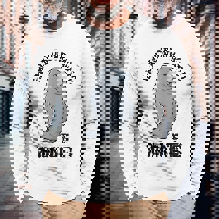 マナティーに気を取られる かわいい 海の動物 マナティー 長袖Tシャツ 高齢者への贈り物