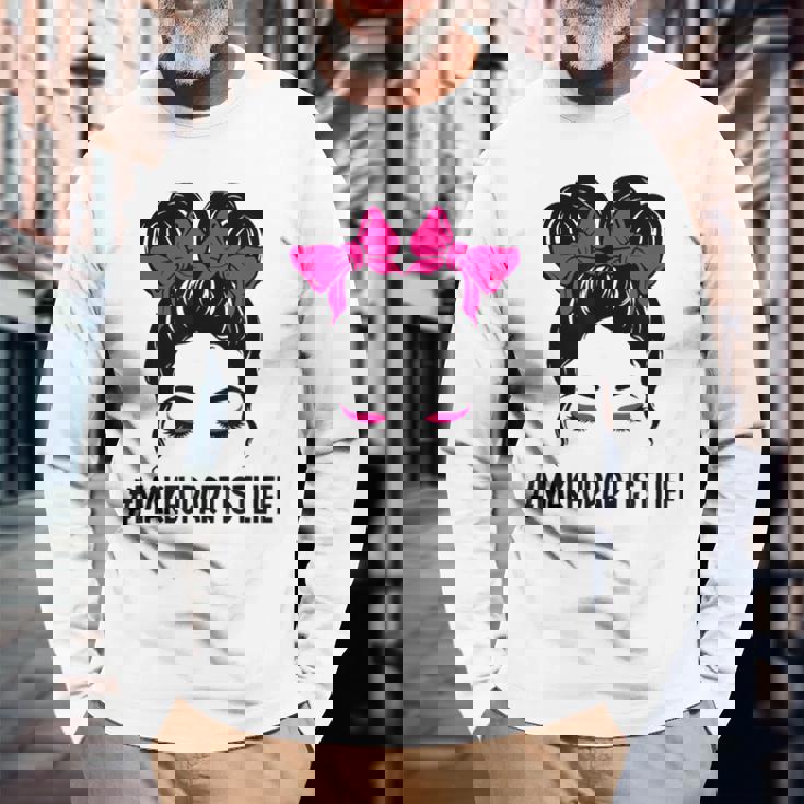 メイクアップアーティスト 美容師 美容師 顔 乱雑なお団子 長袖Tシャツ 高齢者への贈り物