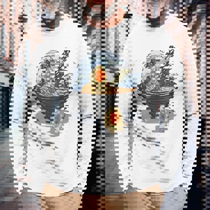 ラーメン 海 波 寝ぼける たまご 長袖Tシャツ 高齢者への贈り物