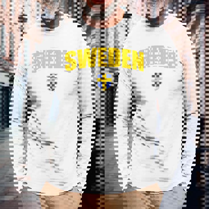 ヴィンテージ スウェーデン国旗 スウェーデン お土産 レトロ スウェーデン プライド 長袖Tシャツ 高齢者への贈り物