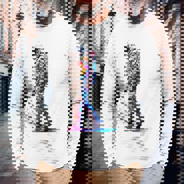 宇宙飛行士 宇宙モチーフ カラフル 宇宙飛行士 長袖Tシャツ 高齢者への贈り物