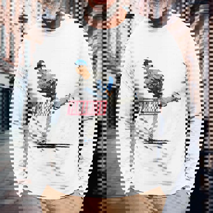 山本由伸 長袖Tシャツ 高齢者への贈り物