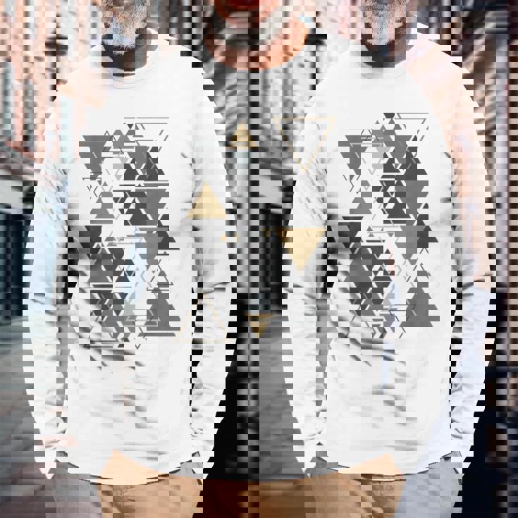 幾何学図形 抽象 モダンアート ヴィンテージ 三角形 長袖Tシャツ 高齢者への贈り物