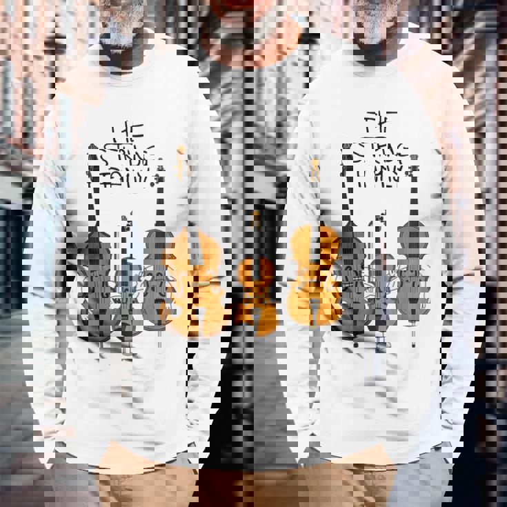 弦楽ファミリー、ヴァイオリン、チェロ、コントラバスミュージシャン面白い 長袖Tシャツ 高齢者への贈り物