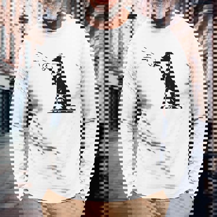 手を持つかわいいウィペット、ウィペットのママ 長袖Tシャツ 高齢者への贈り物