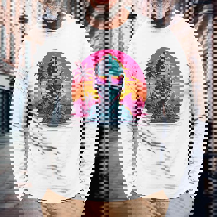 バックプリント 未来派 レトロ ヴェイパーウェーブ サイバーパンク 彫刻 長袖Tシャツ 高齢者への贈り物