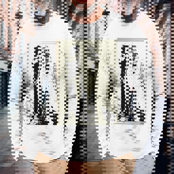 母とサロメ、オーブリー・ビアズリーによるヘロディアス1894 長袖tシャツ 長袖Tシャツ 高齢者への贈り物