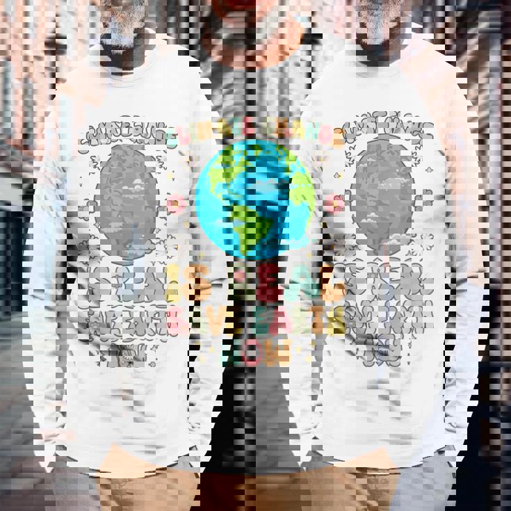 気候変動は本当の地球を救う地球の日 長袖Tシャツ 高齢者への贈り物