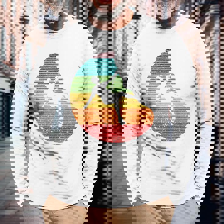 バックプリント 登山、ボルダリング、フリークライミングシルエット 長袖Tシャツ 高齢者への贈り物