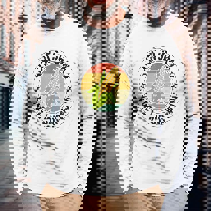 私はトウモロコシを食べます 長袖Tシャツ 高齢者への贈り物