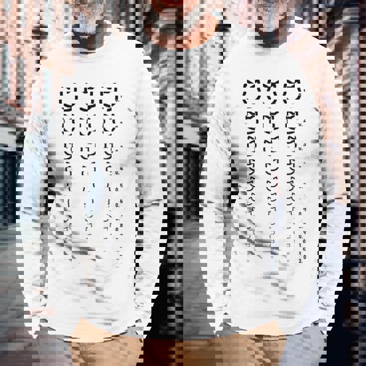 視力検査 猫 ネコの飼い主 ねこの飼い主 おもしろ 愛猫家 猫の飼い主 ネコ好き ネコ 猫好き ネコ好き 長袖Tシャツ 高齢者への贈り物