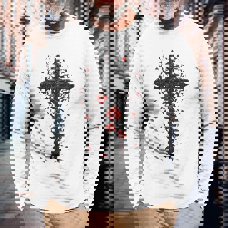 赤いバラのゴシック・クロス 長袖tシャツ 長袖Tシャツ 高齢者への贈り物