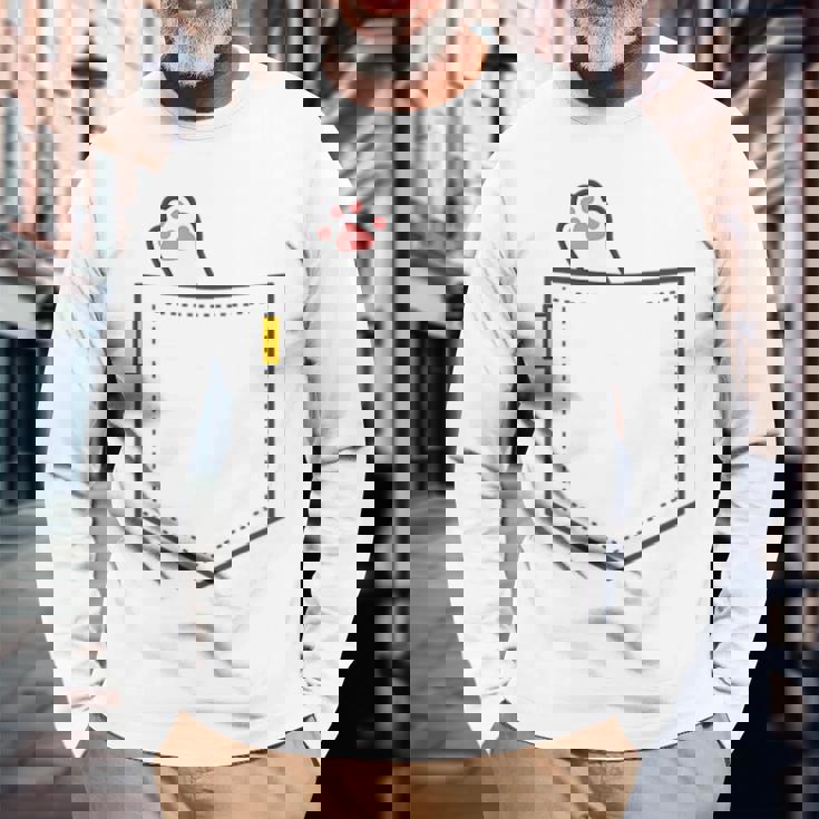 隠れネコ ねこ 猫 隠す 猫好き 猫の足 猫足 肉球 白猫 ワンポイント ポケット デザイン かわいい おもしろ 長袖Tシャツ 高齢者への贈り物