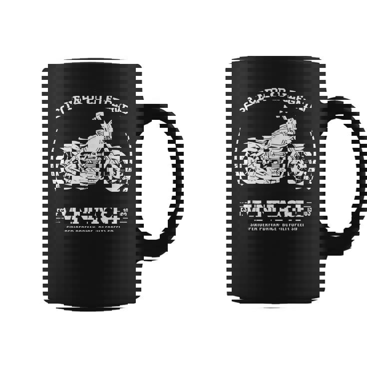 60歳のバイカー。1963年生まれの還暦 バイク オートバイ コーヒーマグ