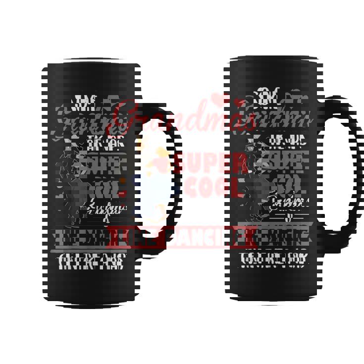Algunas Abuelas Tomaniestas Cool Grandmas Go Line Dancing Taza de café