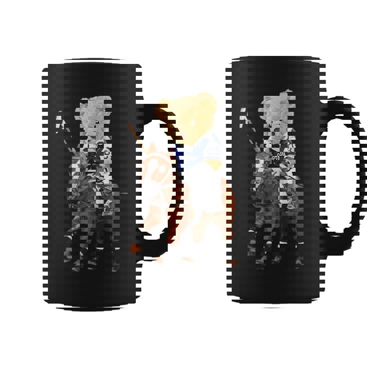 Cool Teddy Bear Playing Horse Polo Game Illustration Graphic コーヒーマグ