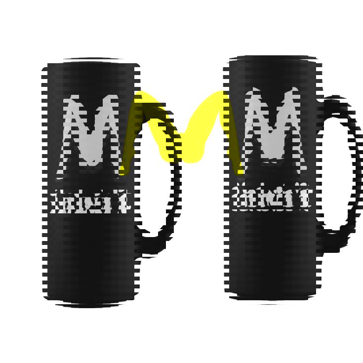 I'm Lovin' It ユーモラスな攻撃的なイヌエンド コーヒーマグ