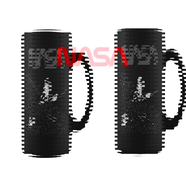 Nasaの宇宙飛行士の掃除機の星のワームのロゴが面白い コーヒーマグ