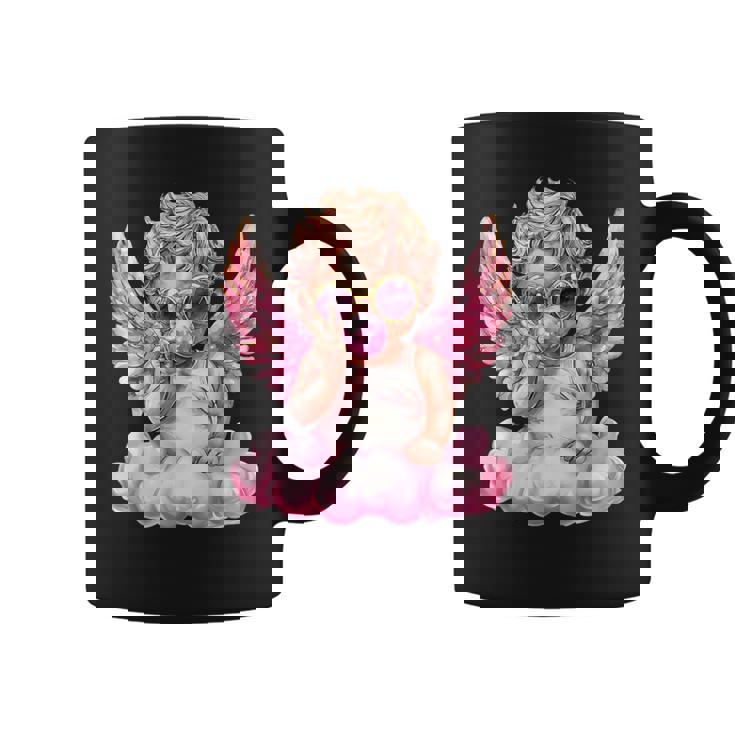 かわいいキューピッド吹くバブルガムサングラスバレンタインデー。 コーヒーマグ