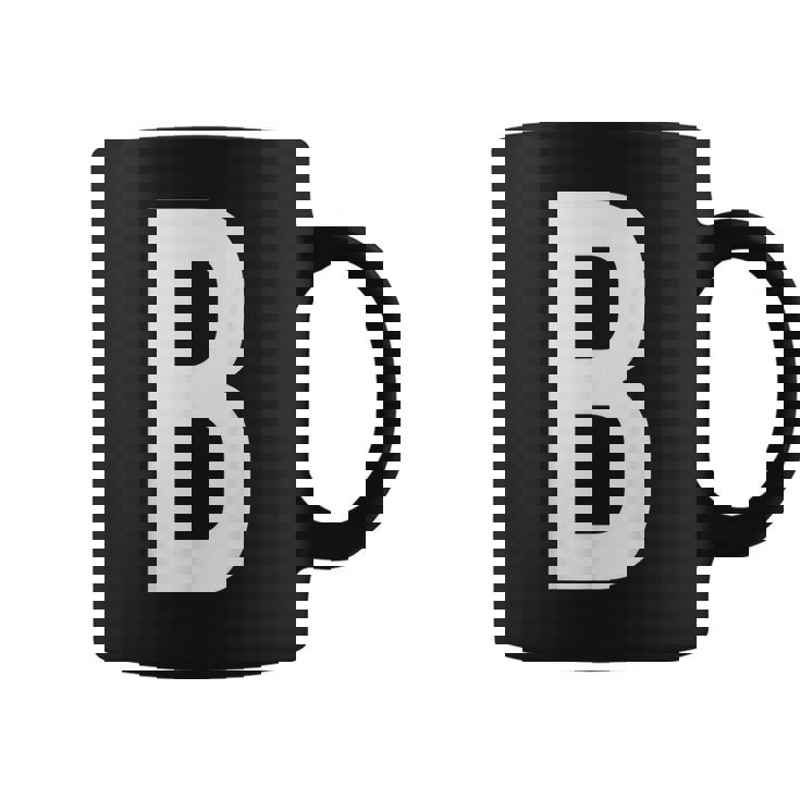 アルファベットアルファベットモノグラムイニシャル。 コーヒーマグ