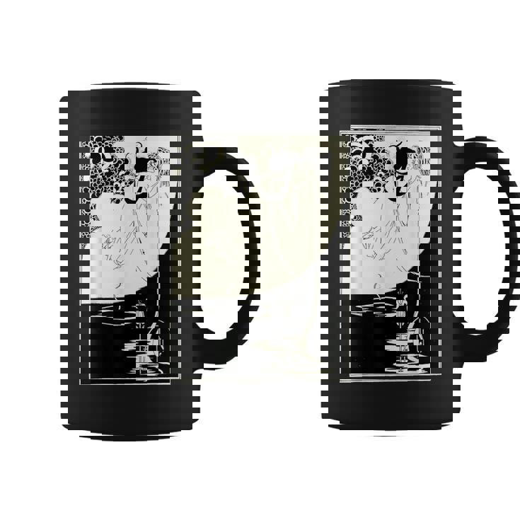 オーブリー・ビアズリーによるクライマックス コーヒーマグ