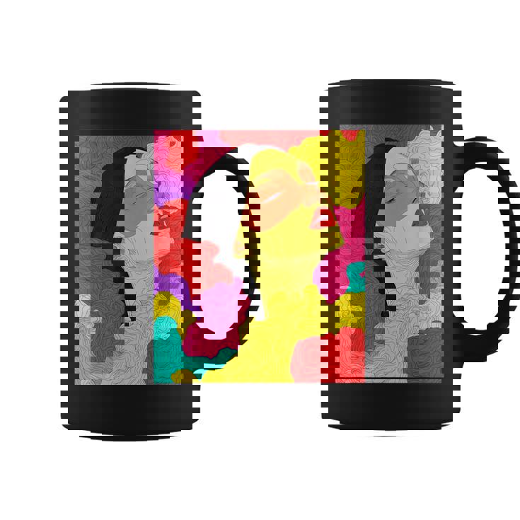 カラフルなドリームスケープ – シュールな顔と抽象的な波 コーヒーマグ