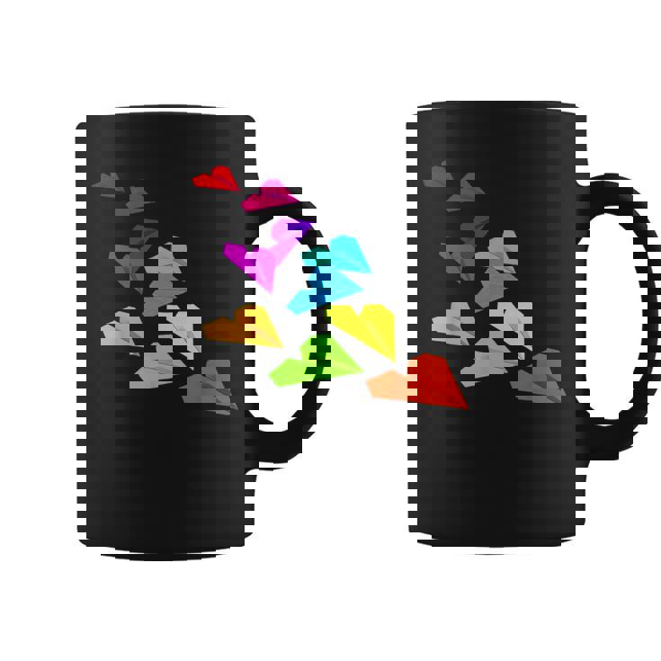 カラフルな紙飛行機デザイン 飛行機愛好家向け コーヒーマグ