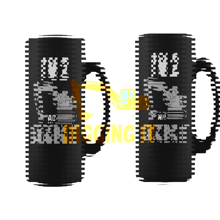 キッズ I'm 2 And Digging It 男の子向けのかわいいショベルデザイン コーヒーマグ