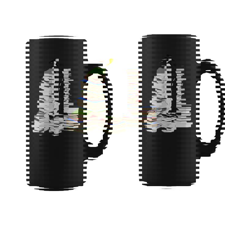 コウテイペンギン 鳥 本 読む 動物 図 バードウォッチング 贈り物 鳥類学者 生物学者 自然科学 コーヒーマグ