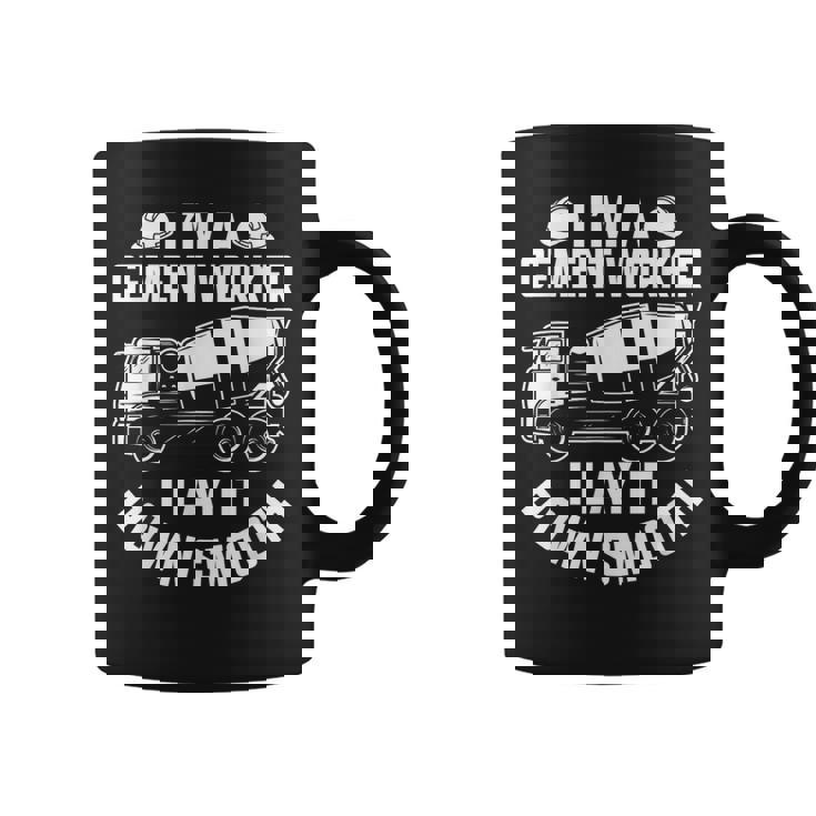 スムーズに敷設する 面白いコンクリート作業員 コーヒーマグ