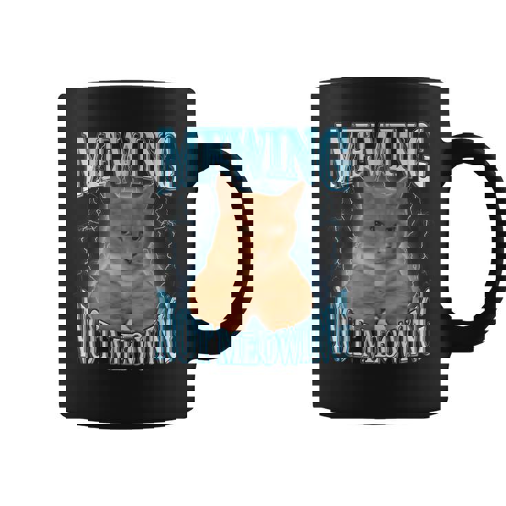 ニャーイングルックスマックスニャー付きファニーキャットミーム コーヒーマグ