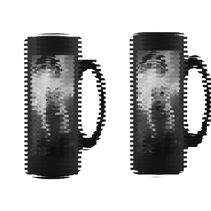 ハムスターを追うufo、クレイジーな動物、面白いハムスター コーヒーマグ