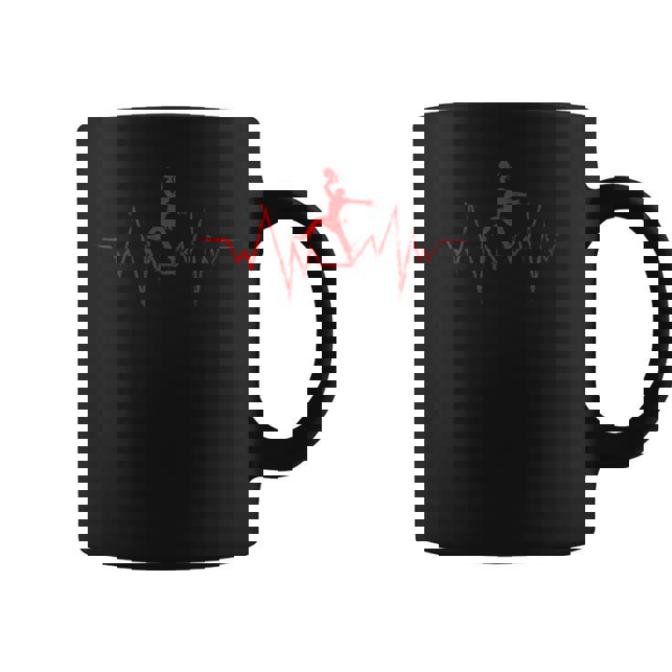 バスケットボール選手のためのバスケットボールハートビートストリートボール コーヒーマグ