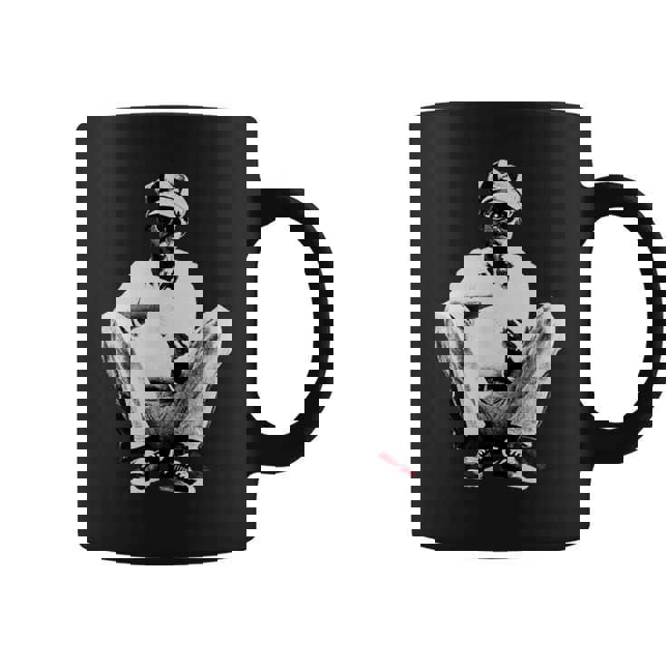 ピーター・トッシュ 座っている写真 リー・ジャフィー コーヒーマグ