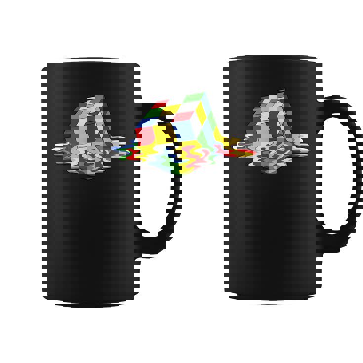 ルービックキューブパズル 溶けるクールなグラフィックデザイン コーヒーマグ