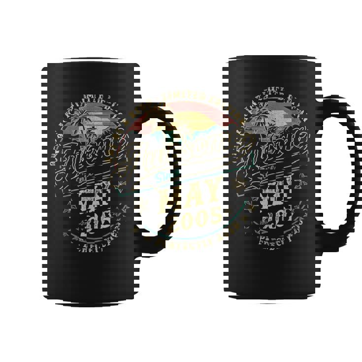 レトロな20歳の男性向け誕生日プレゼント 2005年5月 20歳 コーヒーマグ